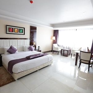 Superior Queen Room